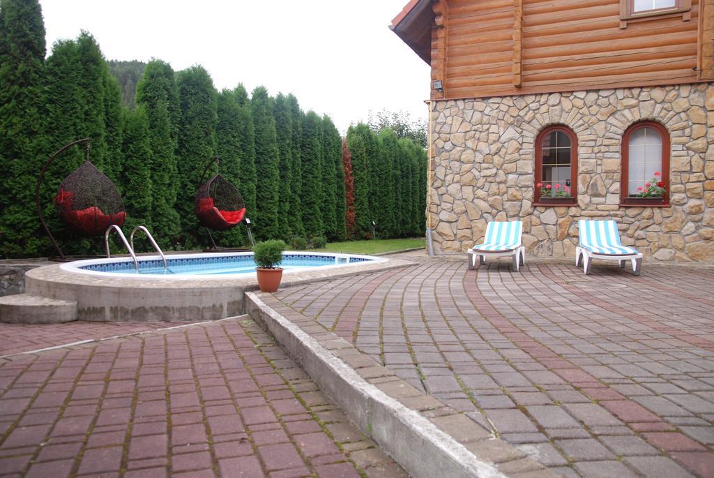 Villa Bilogirya Γιαρέμτσε Εξωτερικό φωτογραφία