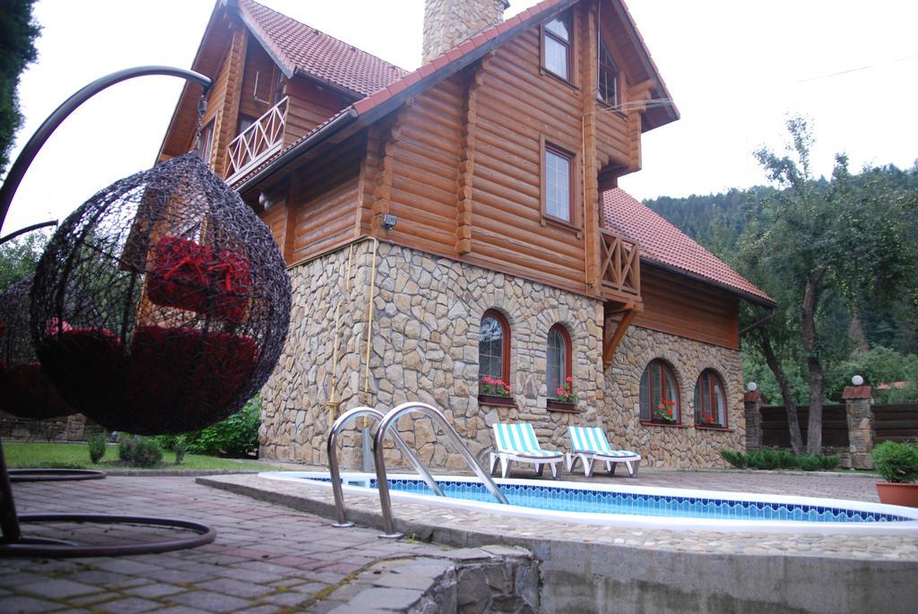 Villa Bilogirya Γιαρέμτσε Εξωτερικό φωτογραφία